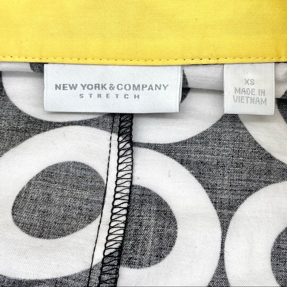 NWOT NY&Co Abstract-Print Button Down Shirt, XS - Picture 12 of 15